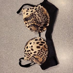 Victoria's Secret Very Sexy push-up Bra 30C